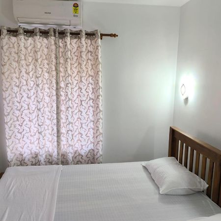 Marari Anna Beach Homestay 마라리쿨람 외부 사진