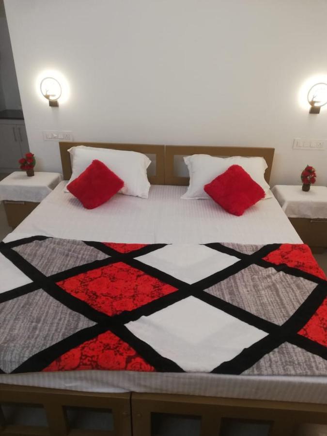 Marari Anna Beach Homestay 마라리쿨람 외부 사진