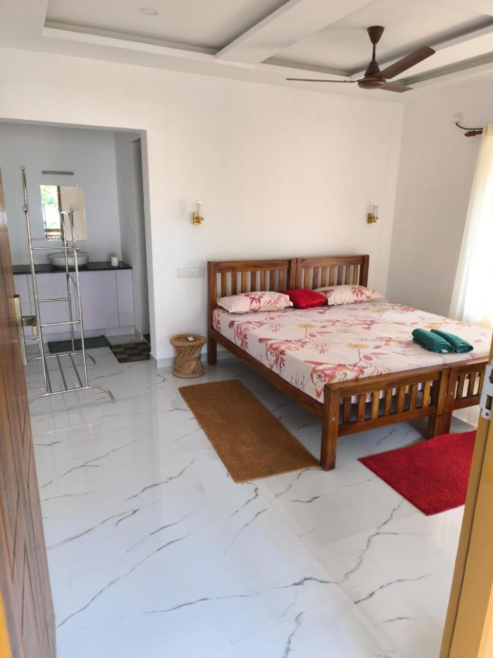 Marari Anna Beach Homestay 마라리쿨람 객실 사진