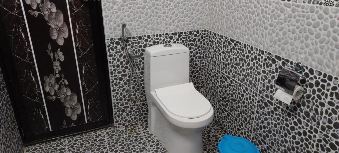 Marari Anna Beach Homestay 마라리쿨람 외부 사진